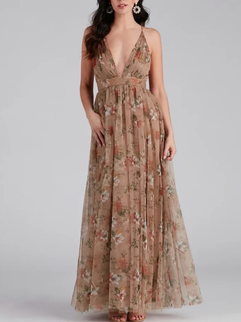 NWT Windsor Daisy Floral Mesh Plunge V-Neck Maxi Dress in Taupe